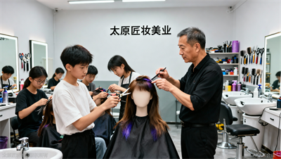 理论一套套，上手全乱套？太原匠妆&ldquo;20%理论+80%实操&rdquo;模式，让技术长在手上。